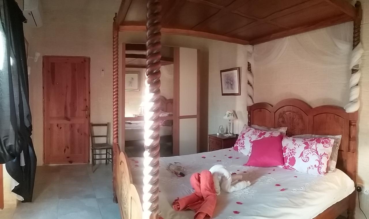 Romeo E Giulietta B&B Għarb Esterno foto